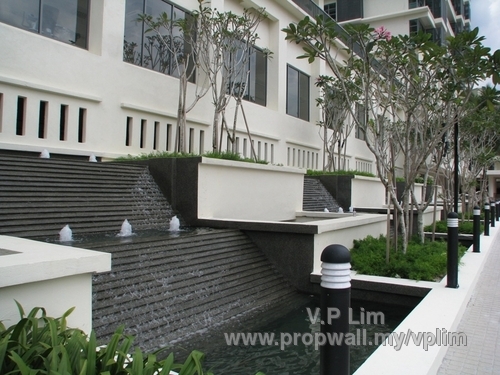 Entrance_-_water_features_small_view