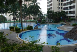 Swimmming_pool_4_edit_1_thumb
