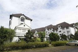 Le_chateau_apartment__3__thumb