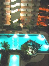 Shang_villa_pool_1_thumb