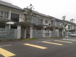 Bukit_raja_lavena_double_storeyteres_house_thumb