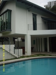 Front_view_thumb