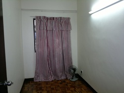 Small_room_thumb