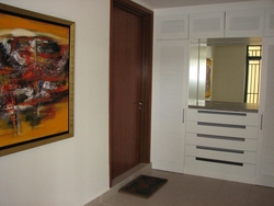 Entrance_foyer_thumb