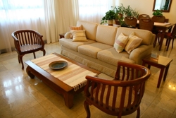 Crown_regency-living_room_thumb