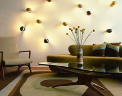 Contemporary-home-decor-with-unique-lighting-on-living-room_thumb