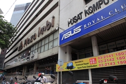 Plaza_imbi_thumb