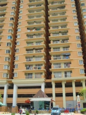 Click to enlarge photo. 71718746_2-pictures-of-medium-room-to-rent-pv6-condo_small_view