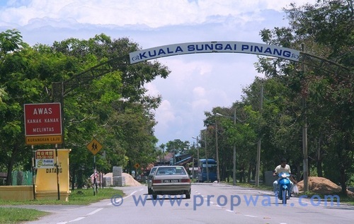 Click to enlarge photo. Kuala sg pinang small view
