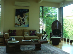 11_dining_lounge_thumb