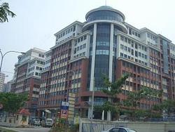 Kelana_square0_thumb