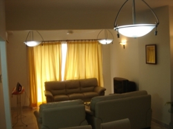 9917092_thumb
