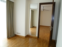 Study_or_children_room_access_to_master_bedroom_thumb