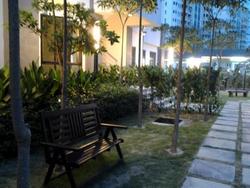 1352701987_455376387_2-pictures-of--atmosfera-condobandar-puchong-jayaswimming-pool-view_thumb