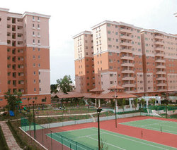 Tennis_court_thumb
