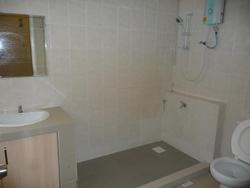 Toilet_2_thumb