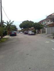 Bu12-02_thumb