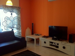 Living_area_3_thumb