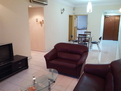 Hall_view2_thumb