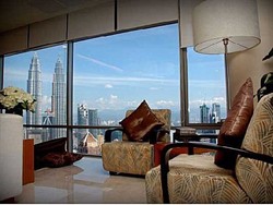Luxury-3500-sft-pavilion-residences-condo-for-sale_1_thumb