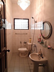 008_-_g.floor_toilet_with_crystal_light_thumb