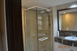 Master_bathroom_thumb
