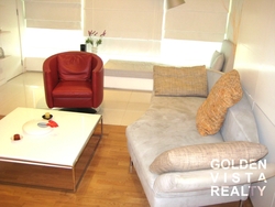 Gateway_living_room_1_thumb
