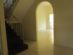 Main_entrance_thumb