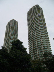 The_oval__4__thumb