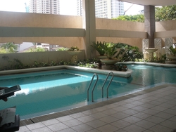 E_pool_3_thumb