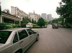 Bukit_bandaraya_thumb