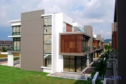 Lake_edge_puchong__10__thumb