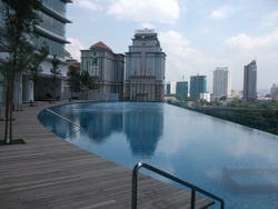 Prm-pool_thumb