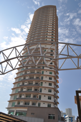 Gurney_palace3_thumb