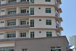 Gurney_palace7_thumb